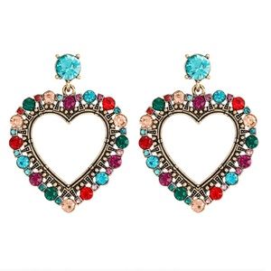 Beautiful Multicolor Stone Hanging Heart Earrings!